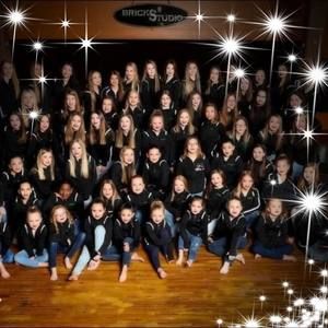 Meet your Posher, Ella